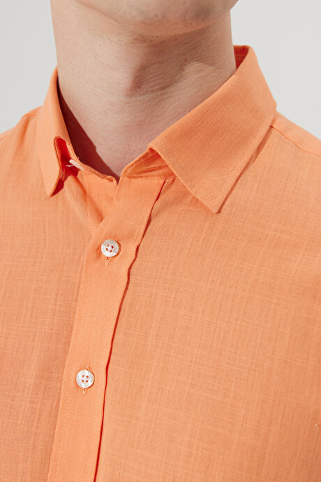 Comfort Fit Rahat Kesim Gizli Düğme Yaka %100 Pamuk Flamlı Turuncu Gömlek resmi
