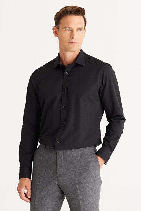 Slim Fit Dar Kesim Klasik Yaka Pamuklu Armürlü Siyah Gömlek resmi