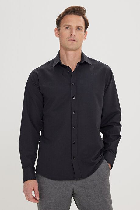 Comfort Fit Geniş Kesim Klasik Yaka Pamuklu Armürlü Siyah Gömlek resmi