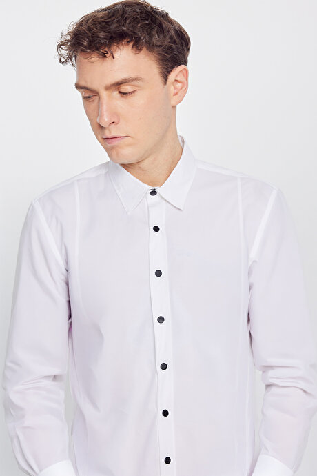 Slim Fit Dar Kesim Pamuklu Klasik Yaka Beyaz Gömlek resmi
