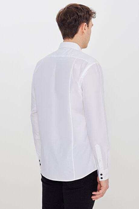Slim Fit Dar Kesim Pamuklu Klasik Yaka Beyaz Gömlek resmi