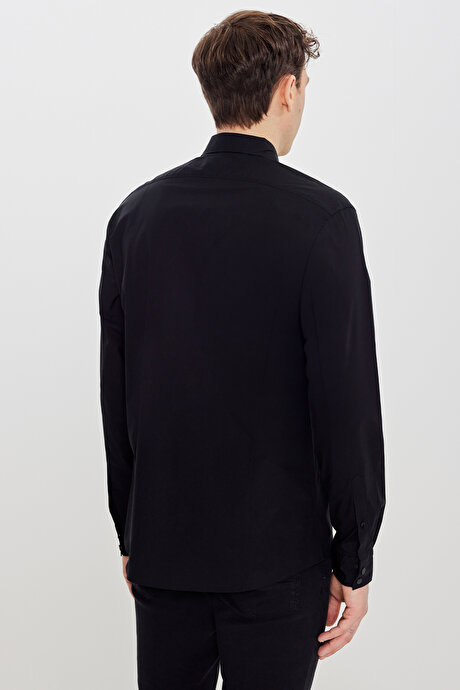 Slim Fit Dar Kesim Pamuklu Klasik Yaka Siyah Gömlek resmi