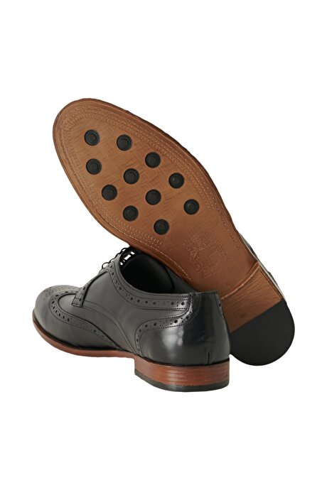 Desenli Klasik Siyah Ayakkabı resmi