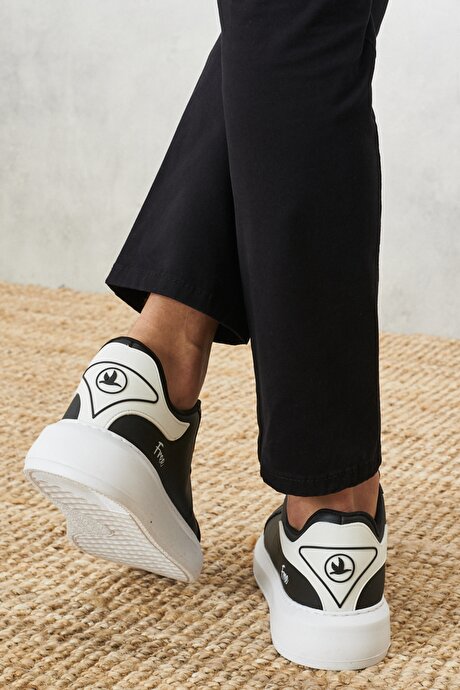 Sneaker Spor Siyah-Beyaz Ayakkabı resmi