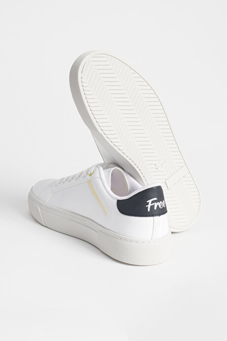 Sneaker Beyaz Ayakkabı resmi