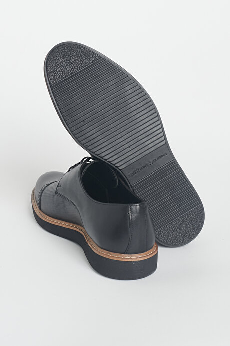 %100 Deri Casual Siyah Ayakkabı resmi