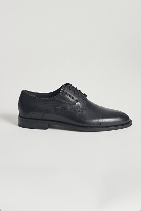 %100 Deri Klasik Siyah Ayakkabı resmi
