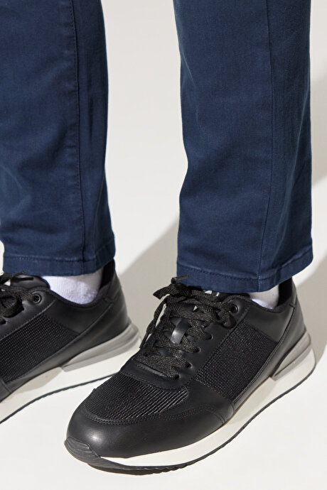 Sneaker Siyah Ayakkabı resmi