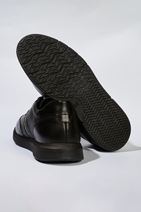 %100 Deri Sneaker Siyah Ayakkabı resmi