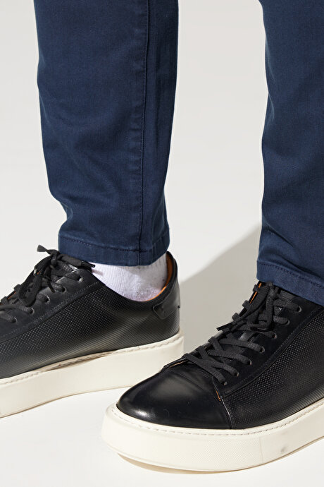 %100 Deri Sneaker Siyah Ayakkabı resmi