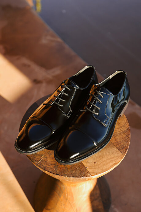 %100 Deri Klasik Rugan Siyah Ayakkabı resmi