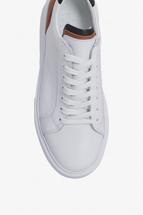 %100 Deri Esnek Rahat Taban Beyaz Ayakkabı resmi
