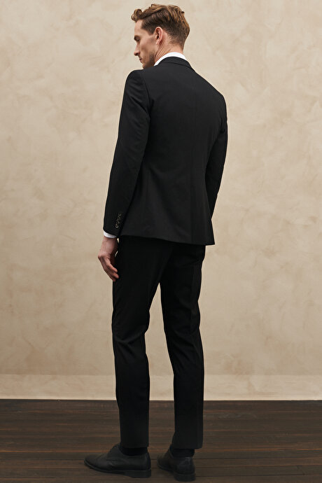 Ekstra Slim Fit Dar Kesim Kırlangıç Yaka Siyah Takım Elbise resmi