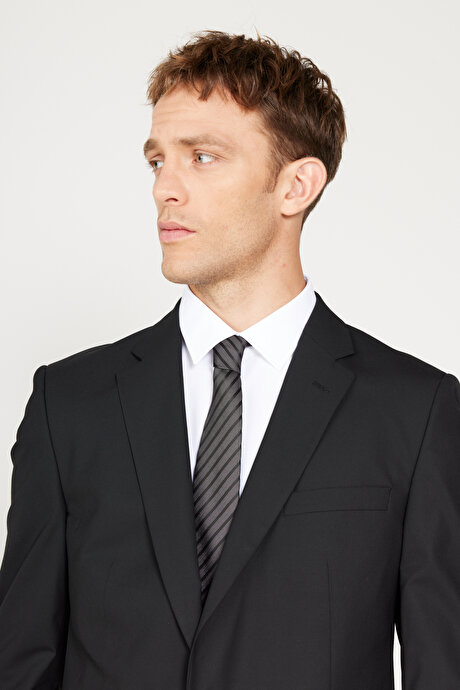 Regular Fit Geniş Kesim Mono Yaka Siyah Takım Elbise resmi