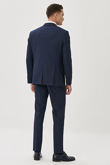 Regular Fit Normal Kesim Mono Yaka Lacivert Takım Elbise resmi