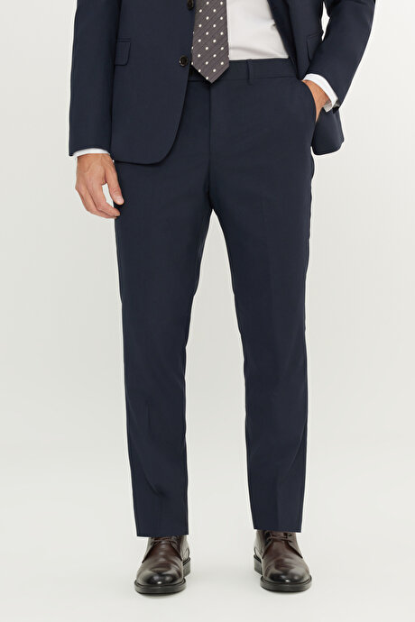 Regular Fit Normal Kesim Mono Yaka Kapak Cepli Lacivert Takım Elbise resmi