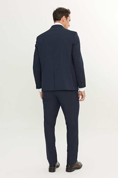 Regular Fit Normal Kesim Mono Yaka Kapak Cepli Lacivert Takım Elbise resmi