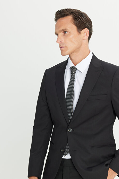 Ekstra Slim Fit Dar Kesim Kırlangıç Yaka Siyah Takım Elbise resmi