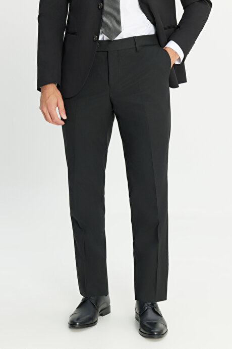 Ekstra Slim Fit Dar Kesim Kırlangıç Yaka Siyah Takım Elbise resmi