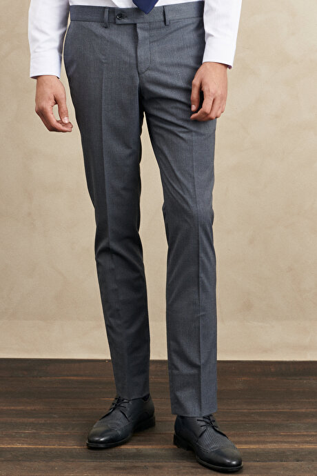 Ekstra Slim Fit Dar Kesim Kırlangıç Yaka Kareli Lacivert-Gri Takım Elbise resmi