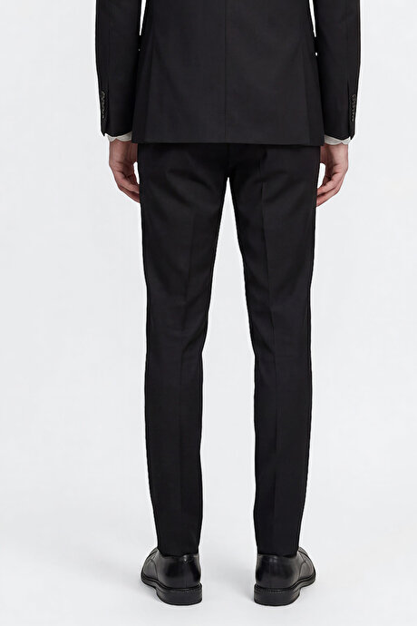 Slim Fit Dar Kesim Mono Yaka Siyah Takım Elbise resmi