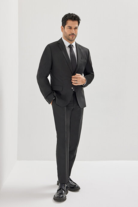 Slim Fit Dar Kesim Mono Yaka Siyah Takım Elbise resmi