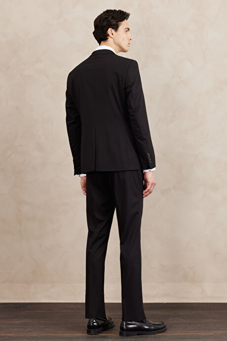 Slim Fit Dar Kesim Mono Yaka Siyah Takım Elbise resmi