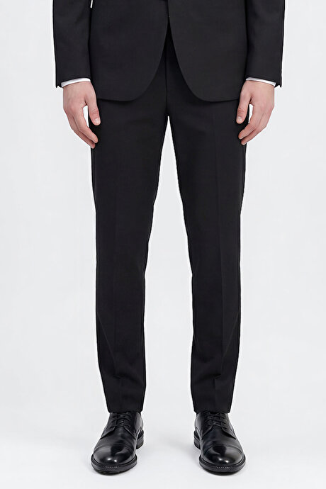 Ekstra Slim Fit Dar Kesim Kırlangıç Yaka Siyah Takım Elbise resmi