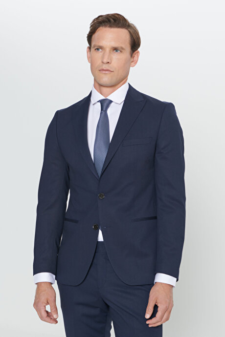 Ekstra Slim Fit Dar Kesim Kırlangıç Yaka Lacivert Takım Elbise resmi