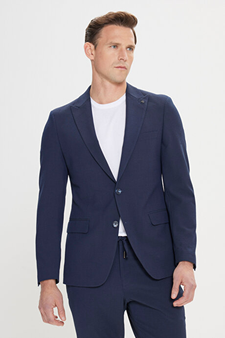 Slim Fit Dar Kesim Kırlangıç Yaka Desenli Lacivert Takım Elbise resmi