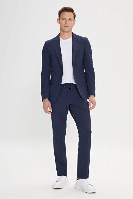 Slim Fit Dar Kesim Kırlangıç Yaka Desenli Lacivert Takım Elbise resmi