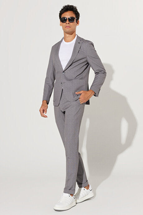 Slim Fit Dar Kesim Mono Yaka Seyahat Çantalı Desenli Bej Takım Elbise resmi