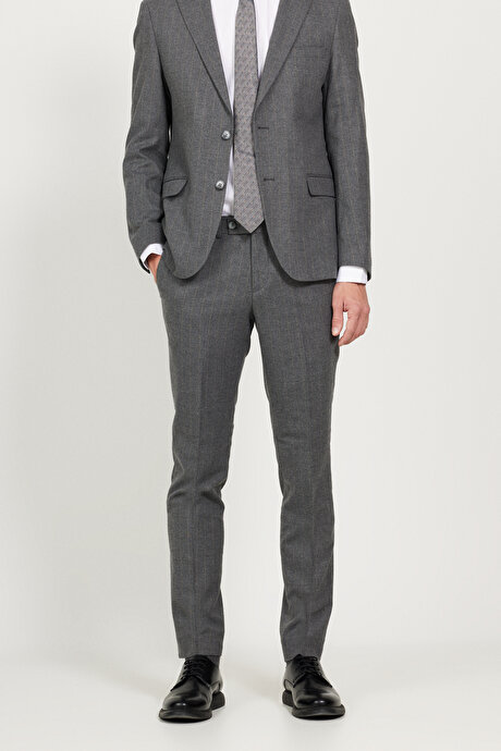Slim Fit Dar Kesim Kırlangıç Yaka Çizgili Koyu Gri Takım Elbise resmi