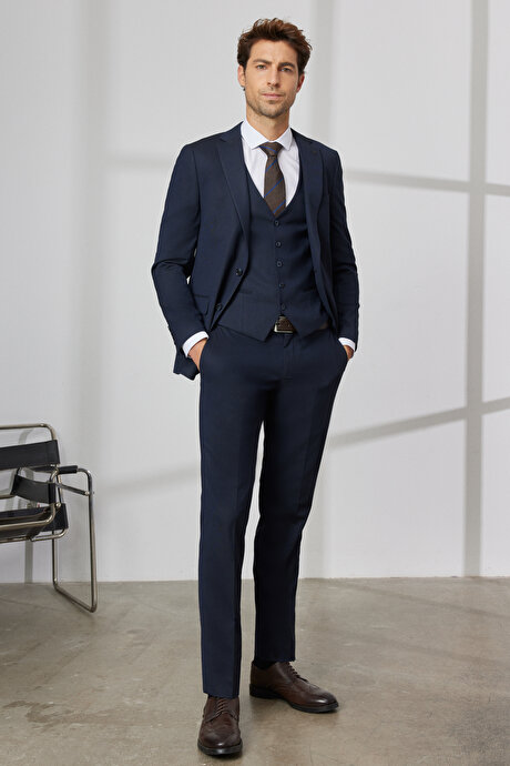 Slim Fit Dar Kesim Mono Yaka Desenli Yelekli Koyu Lacivert Yelekli Takım Elbise resmi