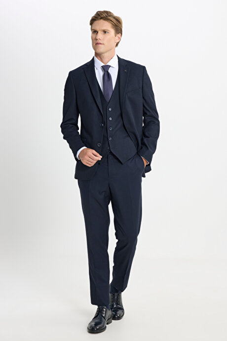 Slim Fit Dar Kesim Armürlü Yelekli Lacivert Yelekli Takım Elbise resmi