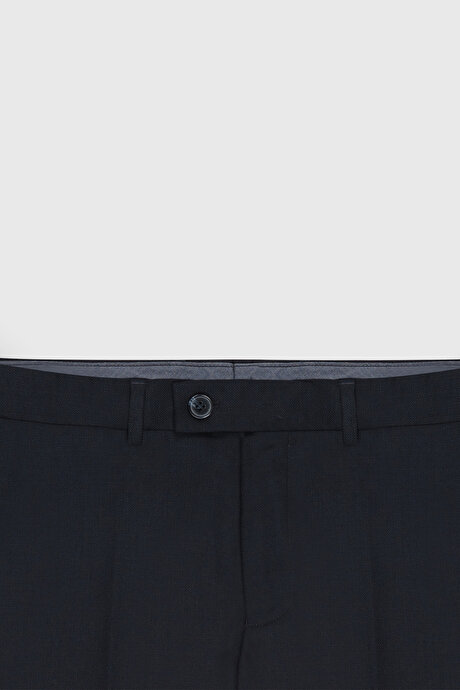 Slim Fit Dar Kesim Armürlü Yelekli Lacivert Yelekli Takım Elbise resmi