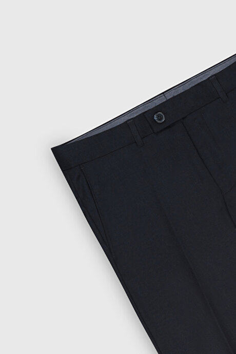 Slim Fit Dar Kesim Armürlü Yelekli Lacivert Yelekli Takım Elbise resmi