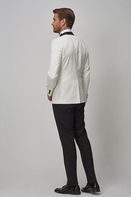 Slim Fit Dar Kesim Şal Yaka Desenli Klasik Beyaz-Siyah Smokin Takım resmi