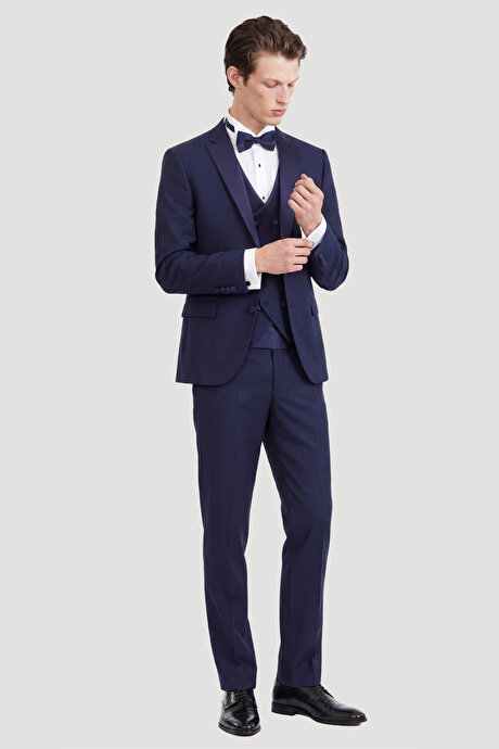 Slim Fit Dar Kesim Mono Yaka Desenli Lacivert Smokin Takım resmi