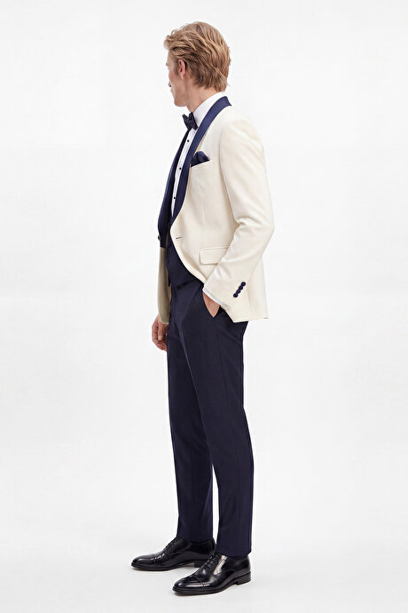 Slim Fit Dar Kesim Mono Yaka Desenli Beyaz-Lacivert Smokin Takım resmi