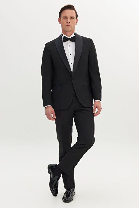 Regular Fit Geniş Kesim Kırlangıç Yaka Yünlü Siyah Smokin Takım resmi