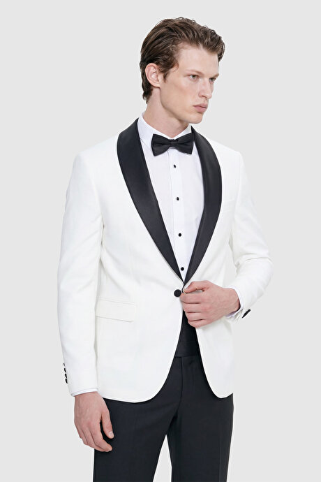 Slim Fit Dar Kesim Şal Yaka Armürlü Beyaz-Siyah Smokin Takım resmi