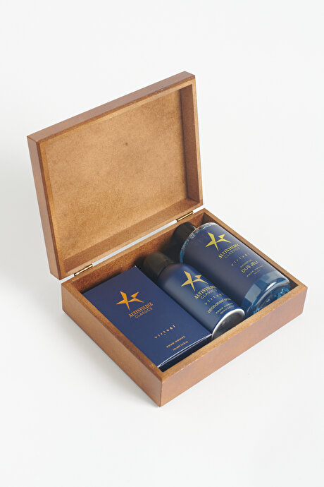 EDP Virtuel Parfüm (100 ML)-Deodorant (150 ML) -Duş Jeli (400 ML) Aksesuar Lacivert Set resmi