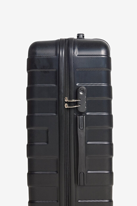 Büyük Boy Lacivert Valiz resmi