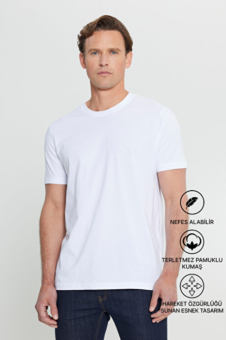Slim Fit Dar Kesim Bisiklet Yaka %100 Pamuk Kısa Kollu Beyaz Tişört resmi