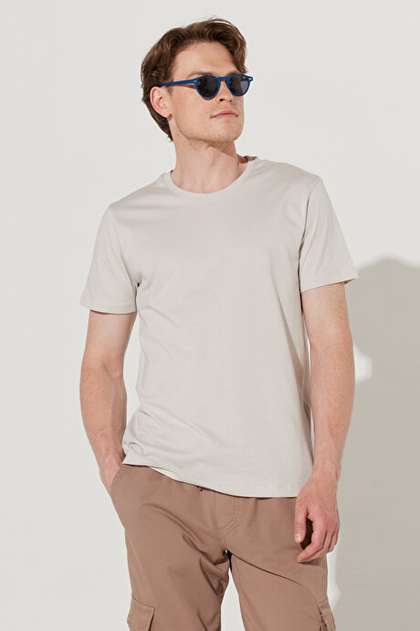 Slim Fit Dar Kesim Bisiklet Yaka %100 Pamuk Kısa Kollu Gri Tişört resmi