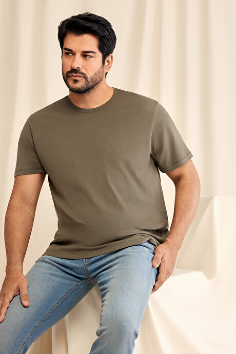 Slim Fit Dar Kesim Bisiklet Yaka %100 Pamuk Kısa Kollu Haki Tişört resmi