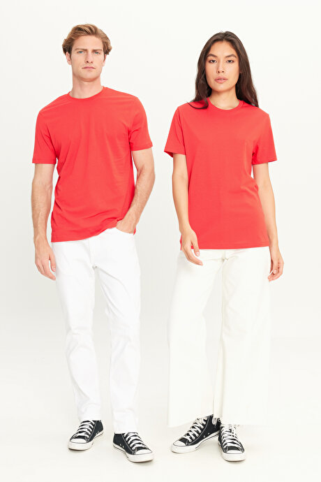 Slim Fit Dar Kesim Bisiklet Yaka %100 Pamuk Kısa Kollu Kırmızı Tişört resmi