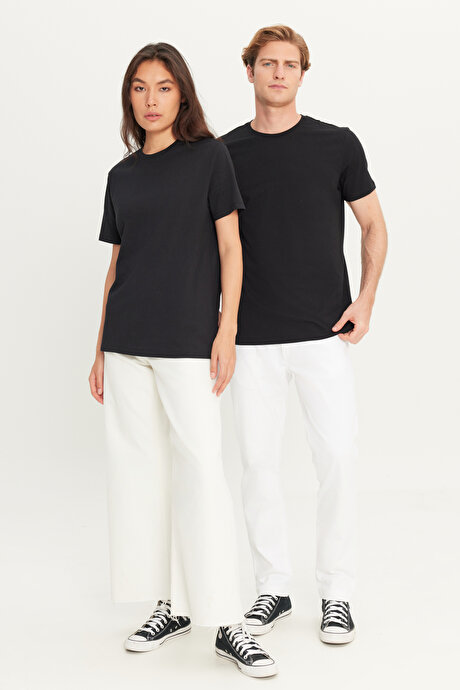 Slim Fit Dar Kesim Bisiklet Yaka %100 Pamuk Kısa Kollu Siyah Tişört resmi