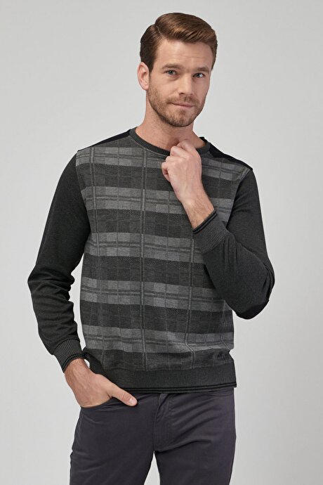 Antrasit Triko resmi